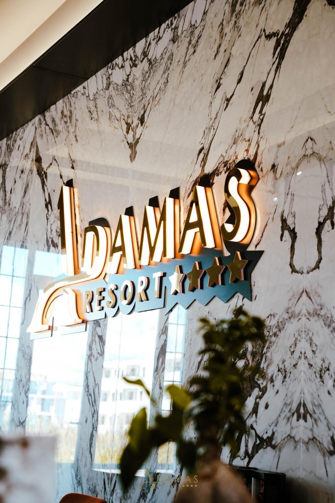 Adamas Resort & Hotel Lezhë Extérieur photo